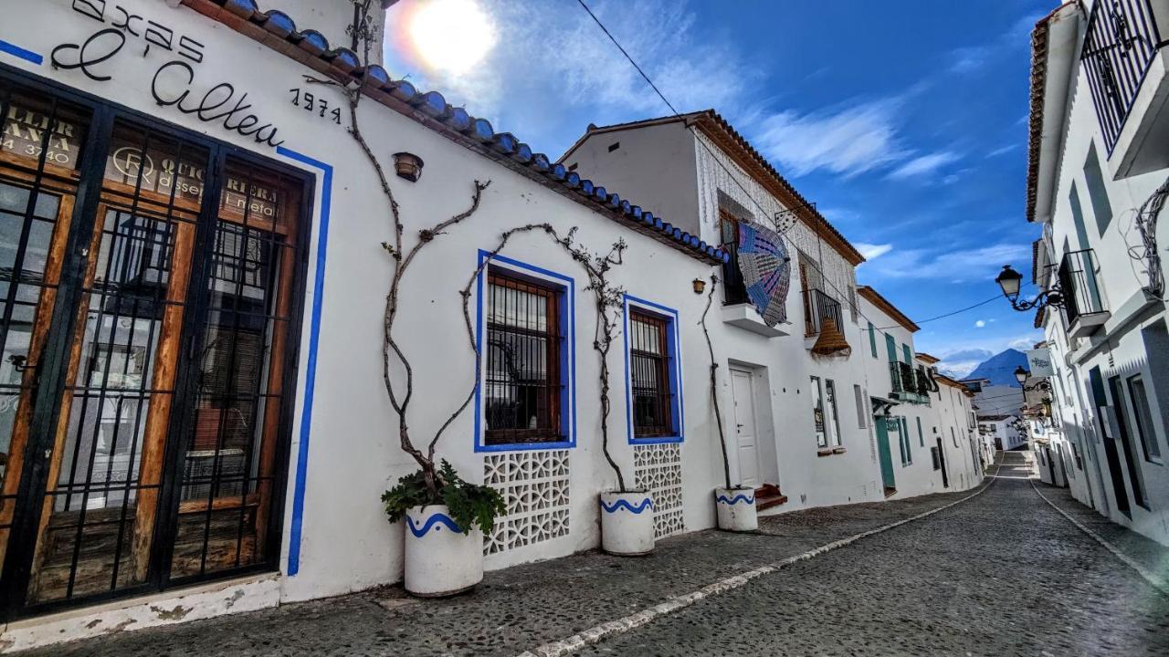 Altea Art Apartments Экстерьер фото