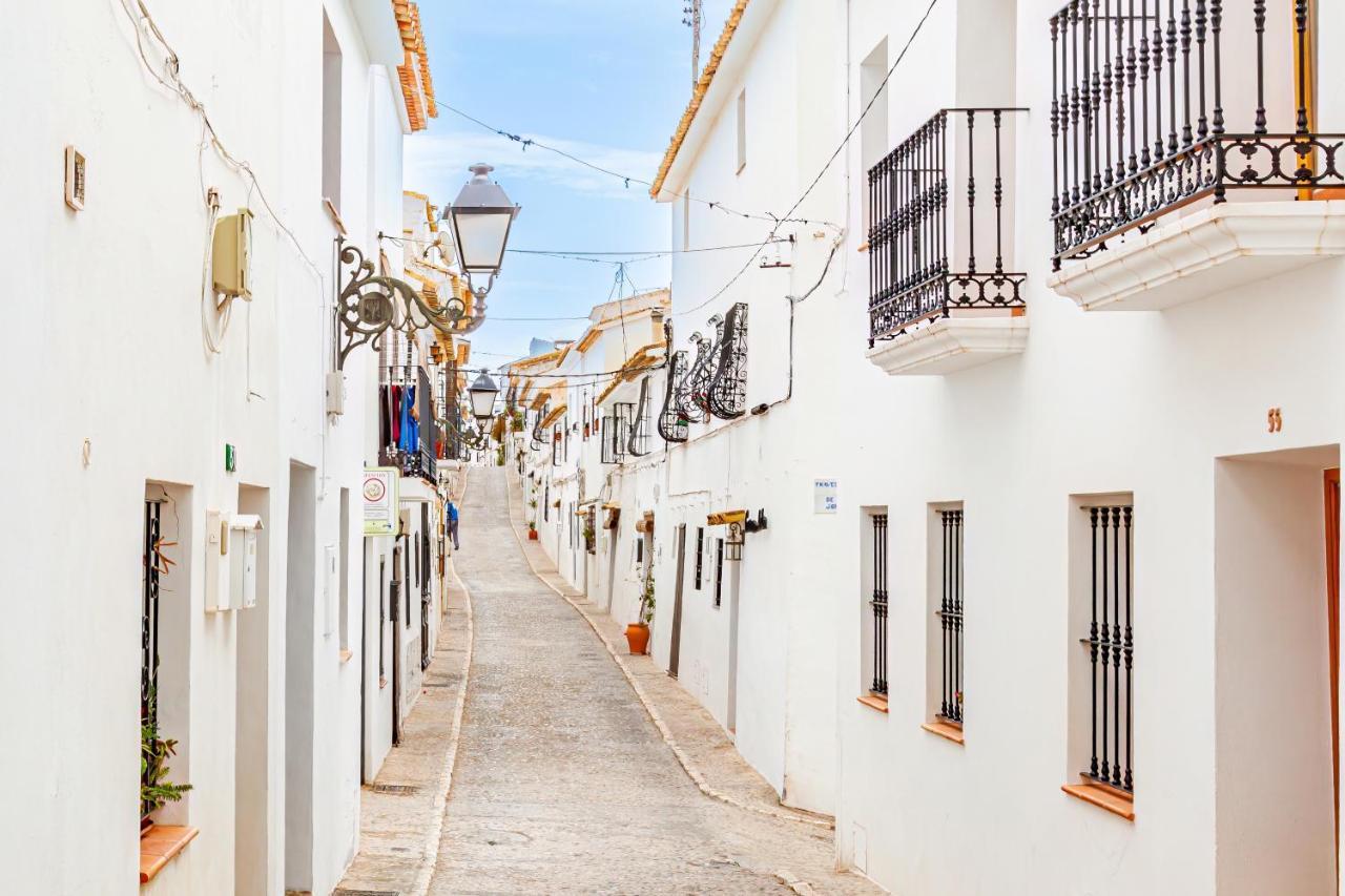 Altea Art Apartments Экстерьер фото