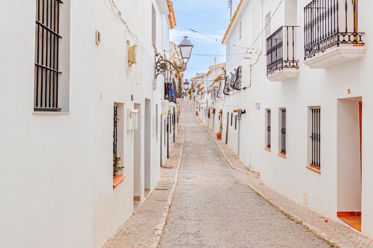Altea Art Apartments Экстерьер фото
